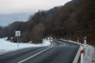 Zväčšiť fotografiu - Do bošáckej doliny vedie vynovená cesta za viac ako 1 mil. eur - 20211213_NOVA_BOSACA_cesta_025w