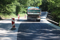Zväčšiť fotografiu - Dokonca roka bude hotová aj cesta ii. triedy smerom na machnáč - IMG_0457