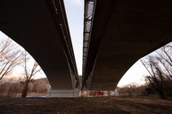 Zväčšiť fotografiu - Doprava na orlovskom moste spustená! - 20201208_PB_Orlovsky_most_005w