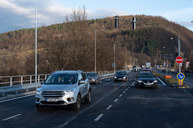 Zväčšiť fotografiu - Doprava na orlovskom moste spustená! - 20201208_PB_Orlovsky_most_024w