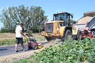 Zväčšiť fotografiu - Finišujú práce na predposlednom úseku vážskej cyklomagistrály