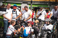 Zväčšiť fotografiu - Káčer bicykloval aj po najobľúbenejšej župnej cyklotrase - TSK_Káčer na bicykli_mini-15