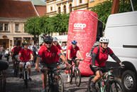 Zväčšiť fotografiu - Káčer bicykloval aj po najobľúbenejšej župnej cyklotrase - TSK_Káčer na bicykli_mini-33