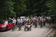 Zväčšiť fotografiu - Káčer bicykloval aj po najobľúbenejšej župnej cyklotrase - TSK_Káčer na bicykli_mini-39