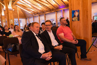 Zväčšiť fotografiu - Kraj premiérovo ocenil dlhoročných cestárov - TSK_oceňovanie SC TSK_mini (13 of 106)