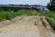 Kraj šliape do pedálov a usilovne pracuje na medzinárodnej cyklotrase, ktorá spojí dve krajiny, kraje i dva hrady - 20190617_cyklotrasa_TN_NEMSOVA_056w