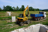 Kraj šliape do pedálov a usilovne pracuje na medzinárodnej cyklotrase, ktorá spojí dve krajiny, kraje i dva hrady - 20190617_cyklotrasa_TN_NEMSOVA_061w