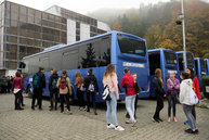 Modré autobusy vo funkcii mhd previezli o 2 300 cestujúcich osôb viac - 20171027_TN_nove_autobusy_001r