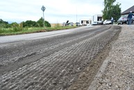 Zväčšiť fotografiu - Motoristi, zvýšte opatrnosť! kraj opravuje takmer 30 km ciest