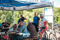 Zväčšiť fotografiu - Najnovší úsek vážskej magistrály prišli slávnostne otvoriť stovky cyklistov - TSK_Otvorenie cyklotrasy_LA-PU_mini-33