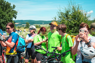 Zväčšiť fotografiu - Najnovší úsek vážskej magistrály prišli slávnostne otvoriť stovky cyklistov - TSK_Otvorenie cyklotrasy_LA-PU_mini-43
