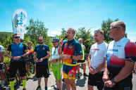 Zväčšiť fotografiu - Najnovší úsek vážskej magistrály prišli slávnostne otvoriť stovky cyklistov - TSK_Otvorenie cyklotrasy_LA-PU_mini