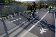 Zväčšiť fotografiu - Najobľúbenejšia župná cyklotrasa vedie popod skalku - cyklo13