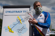 Zväčšiť fotografiu - Novú cyklotrasu si už počas prvého dňa vyskúšalo takmer 1 900 cyklistov - 20200601_TSK_cyklotrasa_161w