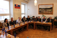 O výstavbe obchvatu dolných vesteníc dnes so starostkou rokoval minister i župan - IMG_5955