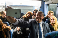 Po krajských cestách od dnes jazdí 30 modrých autobusov novej generácie - vyber (5)