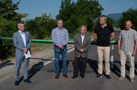 Zväčšiť fotografiu - Poddolované územie v koši pomaličky ožíva - 20230703_Kos_cesta_013w