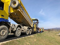 Zväčšiť fotografiu - Pohybovať sa po stavbe cyklotrasy je zakázané - IMG_4425