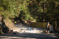 Zväčšiť fotografiu - Pokračujú práce na najnáročnejšej etape cesty z veľkých uheriec do skýcova - TSK_KD Skýcov_mini-9