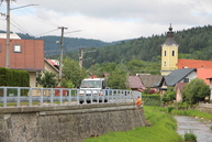 Zväčšiť fotografiu - Poškodené zábradlie nahradil nový zádržný systém - IMG_0524