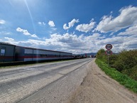 Zväčšiť fotografiu - Pozor! časť „panelky“ pri trenčíne predčasne uzavreli - 20230420_144913