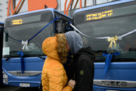 Predčasný vianočný darček v podobe dvadsaťpäťky modrých autobusov odovzdaný do užívania cestujúcej verejnosti - 20181124_TN_TSK_SAD_autobusy_020w