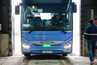 Zväčšiť fotografiu - Predné brzdové svetlo pilotne aj na modrých autobusoch - TSK_predne brzdove_SADTN_mini (25 of 37)