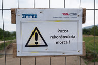 Zväčšiť fotografiu - Problematický most predĺži práce na panelke o 1 rok - 20230725_most_201_I9_025w