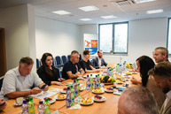 Zväčšiť fotografiu - Problematický most predĺži práce na panelke o 1 rok - TSK_návšteva_mini (1 of 9)