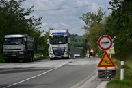 Zväčšiť fotografiu - Rekonštrukcia cesty medzi novým mestom n/v a myjavou napreduje - 20210902_TSK_cesty_002w