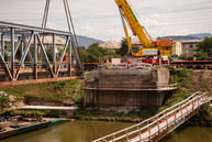 Zväčšiť fotografiu - Starý most je minulosťou, zložili ho žeriavy - TSK_most IL_08_23_mini-32