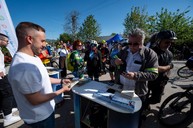 Zväčšiť fotografiu - Stovky nadšencov cyklistiky otvorili spoločnou jazdou nový úsek vážskej cyklomagistrály
