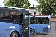 Zväčšiť fotografiu - Taktové cestovné poriadky prilákali do modrých autobusov nových cestujúcich
