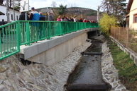 Trenčianska župa zrekonštruovala mostné objekty v porube, skačanoch a v plevníku-drienovom - IMG_8824