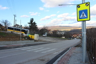 V  hrabovke odstránili problematický cestný úsek, vybudovali nový chodník a priechod - IMG_1550