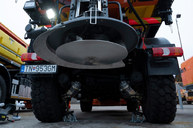 Zväčšiť fotografiu - Viac ako 100 kusov techniky a 246 ľudí sa bude starať o zjazdnosť krajských ciest počas zimného obdobia