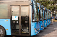 Zväčšiť fotografiu - Vozový park prievidzskej sad sa rozrástol o 6 nových autobusov - 20200921_PD_SAD_004w