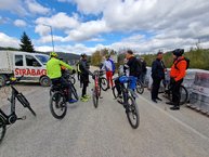 Zväčšiť fotografiu - Výstavba ďalšieho úseku cyklotrasy na považí výrazne pokročila - 20231016_125756