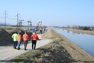 Zväčšiť fotografiu - Výstavba predposledného úseku vážskej cyklomagistrály napreduje rýchlym tempom