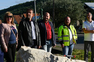 Zväčšiť fotografiu - Župa sa snaží zlepšiť dostupnosť bošáckej doliny, opravuje ďalšiu cestu - 20210902_TSK_cesty_060w
