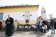 Celonárodnej spomienky na jozefa miloslava hurbana v beckove sa zúčastnili aj jeho pravnúčatá - 20170319_BECKOV_Hurban200_foto_Radovan_Stoklasa_034w