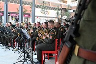 Zväčšiť fotografiu - Film generál golian nahliada „pod uniformu“ a ukazuje hrdinu ako človeka