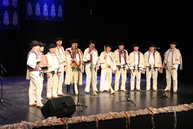 Zväčšiť fotografiu - Folklór naprieč trenčianskym krajom pomáhal - IMG_0096