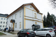 Zväčšiť fotografiu - Historická budova považskej knižnice sa zmenila na nepoznanie - 20201130_PB_kniznica_002w
