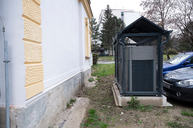 Zväčšiť fotografiu - Historická budova považskej knižnice sa zmenila na nepoznanie - 20201130_PB_kniznica_007w