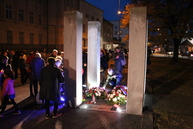 Historický odkaz z novembra 1989 si pripomenuli aj v krajskom meste trenčín - IMG_8696