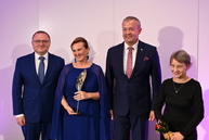 Zväčšiť fotografiu - Kraj ocenil osobnosti a kolektívy, ktoré zveľaďujú kultúrne dedičstvo