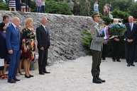 Zväčšiť fotografiu - Krajskí poslanci sa stretli v uhrovci pri príležitosti 100. výročia narodenia a. dubčeka - IMG_0306