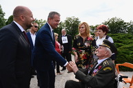 Zväčšiť fotografiu - Krajskí poslanci sa stretli v uhrovci pri príležitosti 100. výročia narodenia a. dubčeka - _RS24661