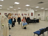 Zväčšiť fotografiu - Krása svadobných tradícií ožíva v projekte európskeho hlavného mesta kultúry